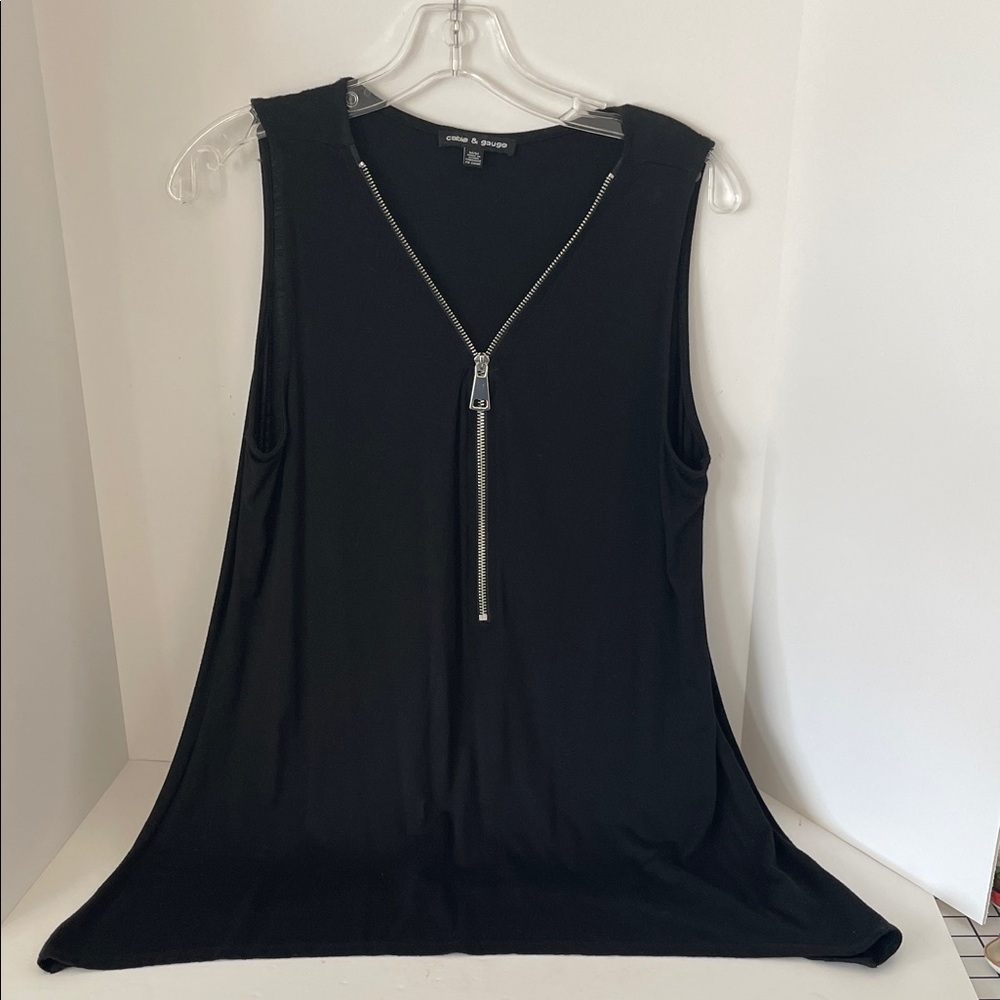 Cable & Gauge Black Sleeveless Zip Top